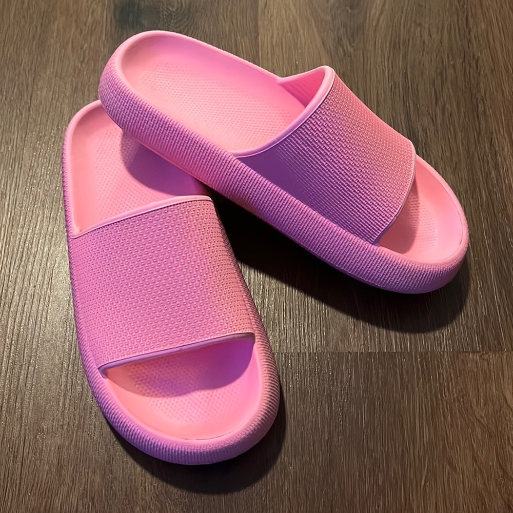 ⭐️ Comfy Slides